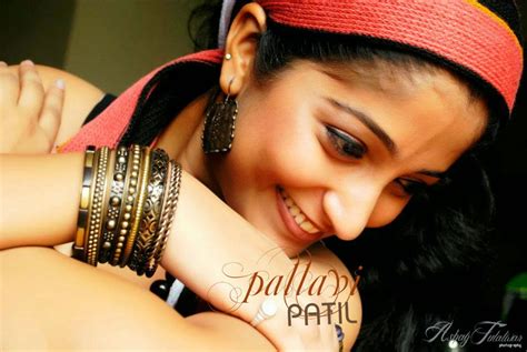 Pallavi Patil Wallpaper Personal Private Images Pics Pallavi Patil Runji Serial Actress Height