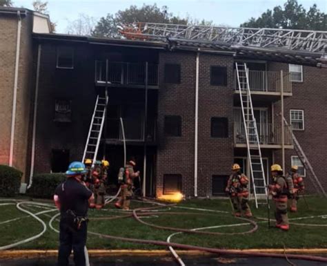 Crews Battle Sunday Afternoon Apartment Fire In Rosedale
