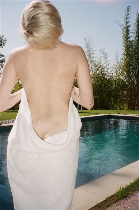 Miley Cyrus Desnuda Fotos Xxx Privadas