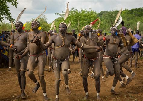 Bodi Tribe Men Celebrating Kael Ceremony Gurra Hana Mursi Omo Valley