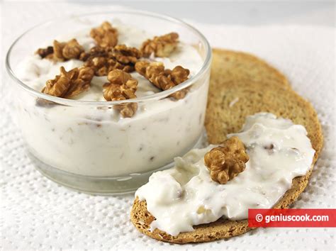 Maybe you would like to learn more about one of these? Crema di Gorgonzola Yogurt e Noci - Gastronomia Geniale
