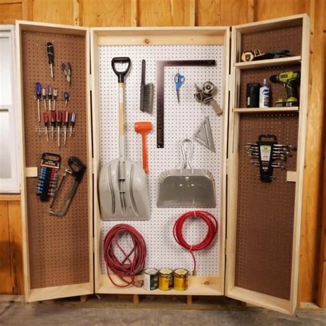 Build these 5 garage shop cabinets to get the ultimate diy storage solution for your workshop or garage. 12 Smart Garage Organization Ideas | Crafty Club | DIY ...