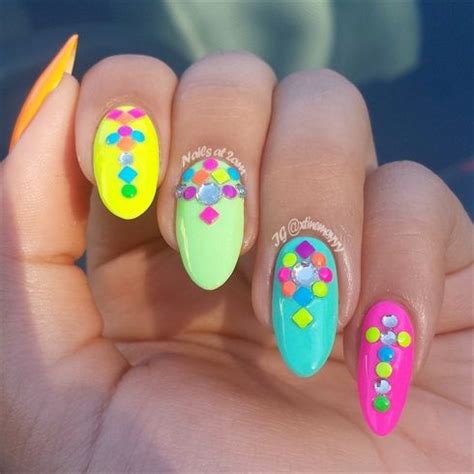 15 Stunning Neon Nail Designs to Rock - Pretty Designs