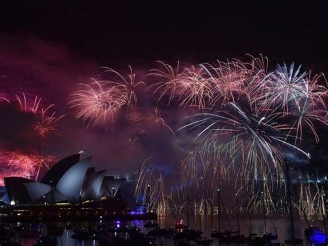 watch australia and new zealand celebrate 2015 with spectacular fireworks the independent