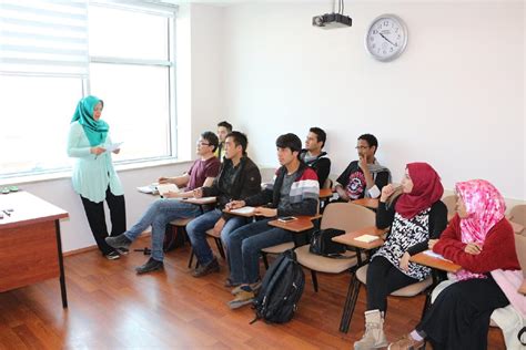 Celaleddin karatay , yaşamının ilk dönemlerine ilişkin bilgi yoktur. Karatay Belediyesi | Celaleddin Karatay Gençlik Merkezi ...