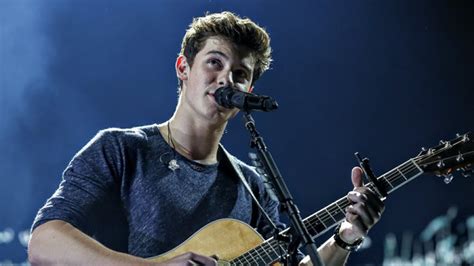 Shawn Mendes Wallpapers 81 Background Pictures