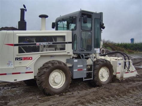 Terex Roadbuildings Rs350 Sports Slew Of Cab Enhancements Story Id