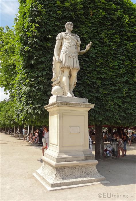 Photos Of Julius Caesar Statue In Jardin Des Tuileries Page 691