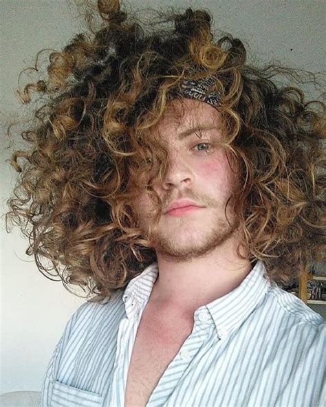 Long Curly Hairstyles Men S Mens Long Curly Hairstyles Hair Stylist