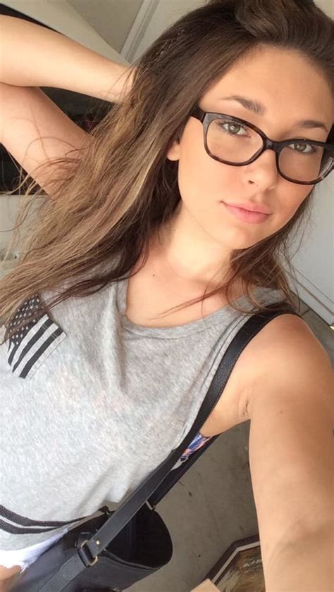 Gym Girls Wearing Glasses Porn Videos Newest Sexy Nude Women Hairy