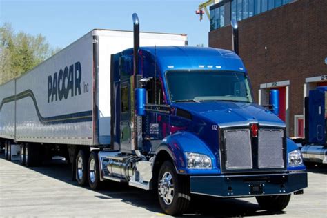 10 Things You Didnt Know About Paccar Ceo Ronald E Armstrong