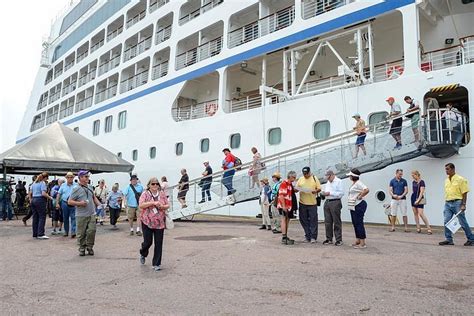 Private Transfer From Cruise Ship Pier To Manaus Brazil
