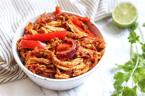 Check out the video below where i share the recipe on vikki's. Slow Cooker Chicken Fajitas | Melita Fitness
