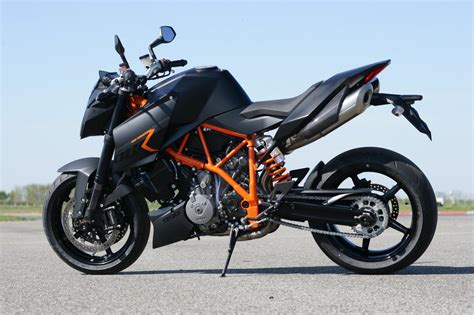 Read what they have to say and what they like and dislike about the bike below. KTM 990 Super Duke | HD Wallpapers (High Definition ...