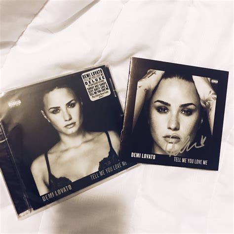 Demi Lovato Tell Me You Love Álbum Autografiado 105000 En Mercado