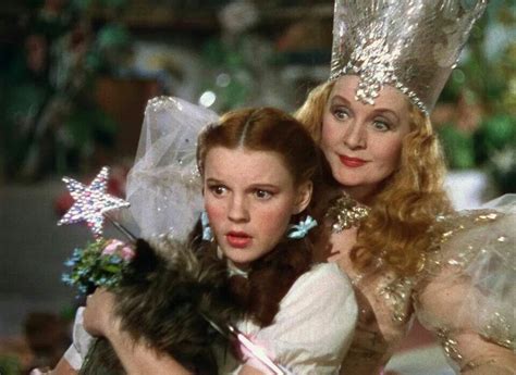 Judy Garland And Billie Burke The Wizard Of Oz 1939 Wizard Of Oz 1939