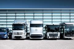 Daimler Trucks Completes Split From Mercedes Benz In Historic Ipo
