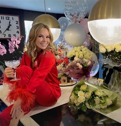 Inside Amanda Holdens 50th Birthday Celebrations With Amazing Floral