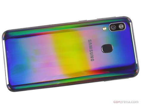 Samsung Galaxy A40 Pictures Official Photos