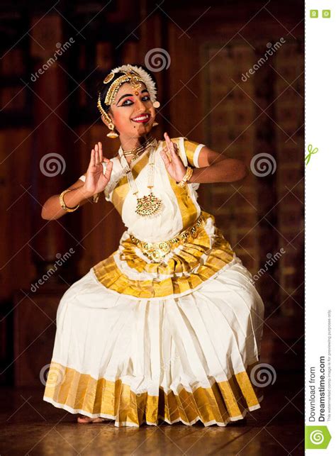 For paid promotions, kindly dm. Beautiful Indian Girl Dancing Mohinyattam Dance Editorial Stock Photo - Image of mohiniyattam ...