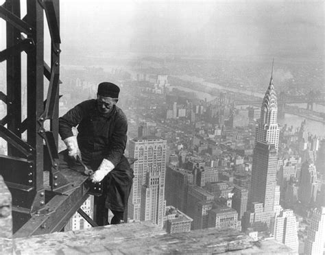 crazy empire state building worker pictures and history