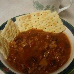 It's supposed to be springtime here in michigan but mother nature seems to be having a this last week it was so cold that we even had an ice storm that blessed the kids with a day off of school. Simple Chili | Recipe | Food recipes, Cooking recipes ...