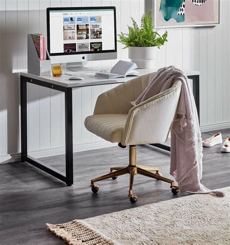 25 Best Upholstered Office Chairs On Wheels