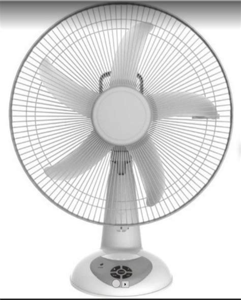 White Solar Dc Table Fan 300 1400 Rpm At Rs 1350 In Kolkata Id 22899352333