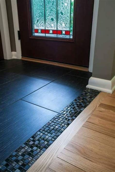 Ways To Incorporate 2 Different Floorings In 2020 Flooring Foyer
