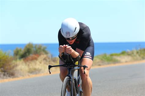 Captain Kat Matthews Wins National Mile Cycling Time Trial Army Sport