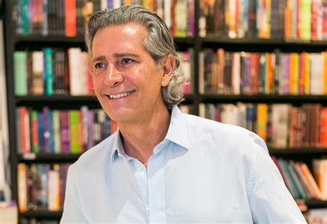 Sara moreira de souza leite. Carlos Souza lança livro no Rio de Janeiro - Harper's ...