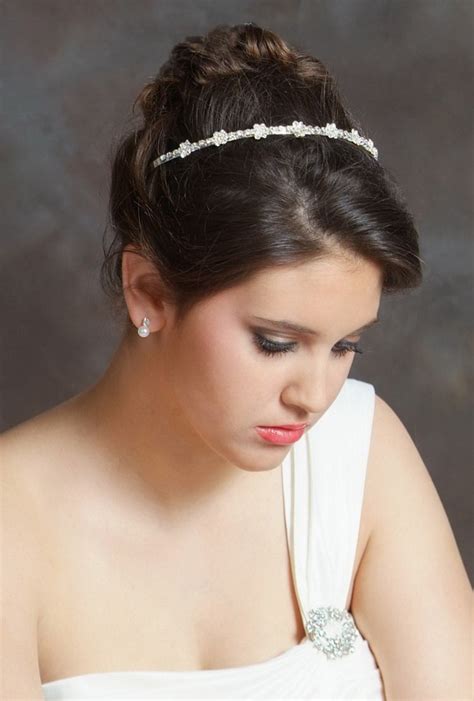 Ideas and suggestions for bridal hairstyles with modern and. Vintage Wedding Hairstyles for Women | HairStyle for Womens