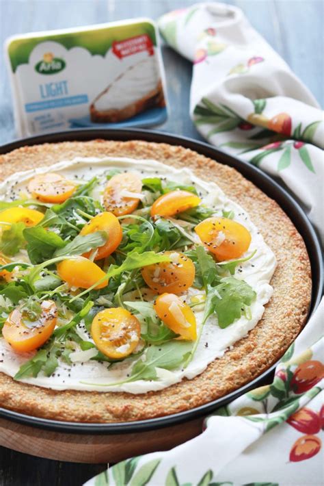 Home > ricette > pizza veloce al salame piccante e pomodorini gialli. Pizza di quinoa con formaggio light, rucola e pomodorini ...