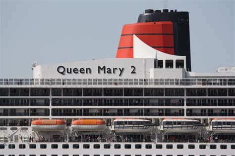 Queen Mary 2 Visits The Mersey Queen Mary 2 Visits The Mer Flickr