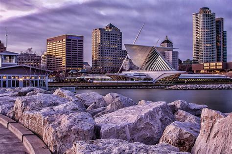 Milwaukee Lakefront And Art Museum Photograph By Lindley Johnson Fine