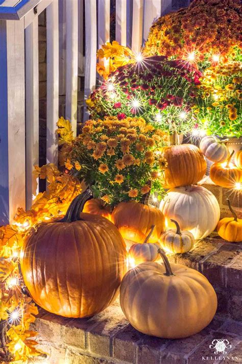 20 Fall Images With Pumpkins And Mums