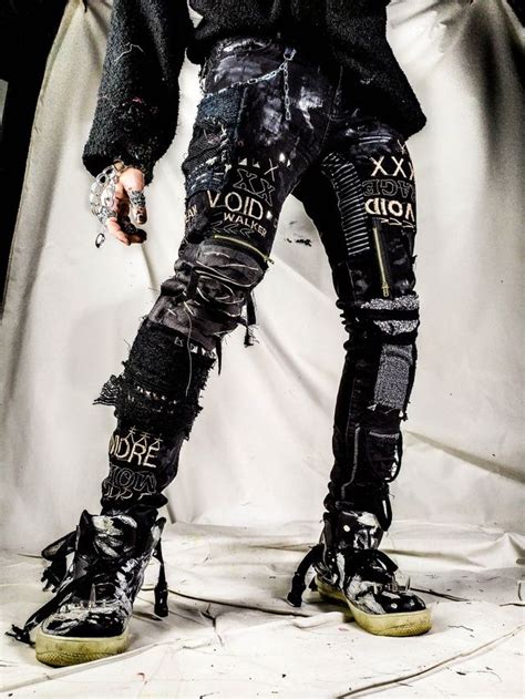 Pin By Xxdeadlywolfxx 6 On Ropa In 2020 Aesthetic Grunge Outfit Punk