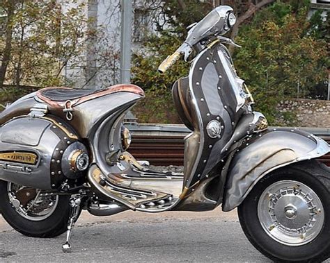 Modifikasi vespa matic antik airbrush aneh super racing terunik
