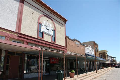 See full list on dallasfreemasonry.org downtown Mason, Texas | This is the north side of the ...