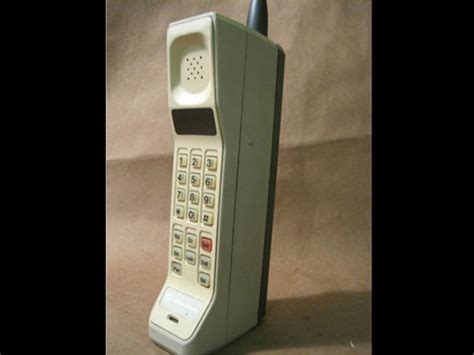 Motorola Dynatac 8000x 1983 The Evolution Of Telephones Pictures