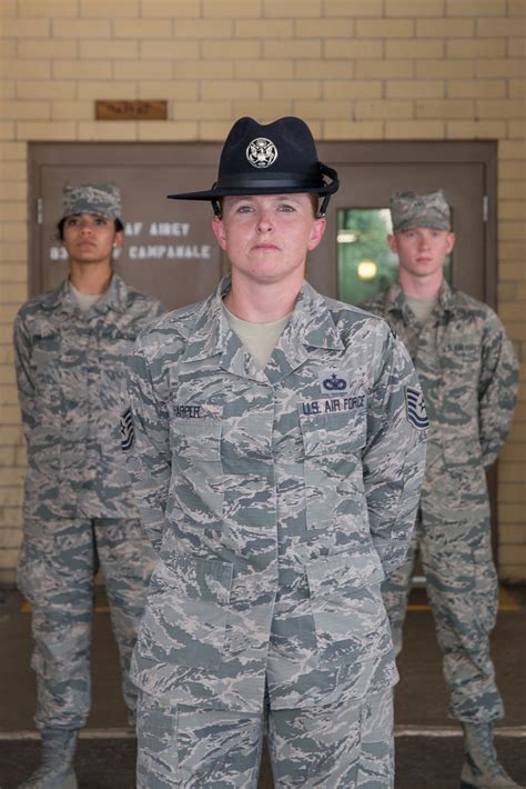 Air Force Mti Named Military Times Airman Of The Year Joint Base San