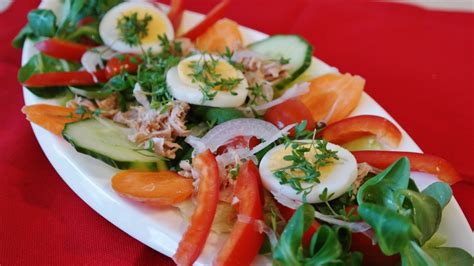 Koolhydraatarme Salade Met Tonijn Tonijnsalade Koolhydraatarm Eten