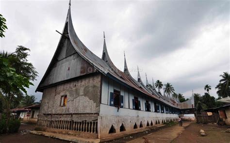 Contoh rumah risha anti gempa. Rumah Panggung Anti Gempa - Omong l