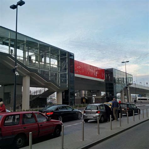 Lennupiletite otsingusüsteemi tickets.ee abil leiate vaevata parimad reisipakkumised linna gdańsk. Gdansk Lech Walesa Airport | Gdynia Arrival | Gdynia