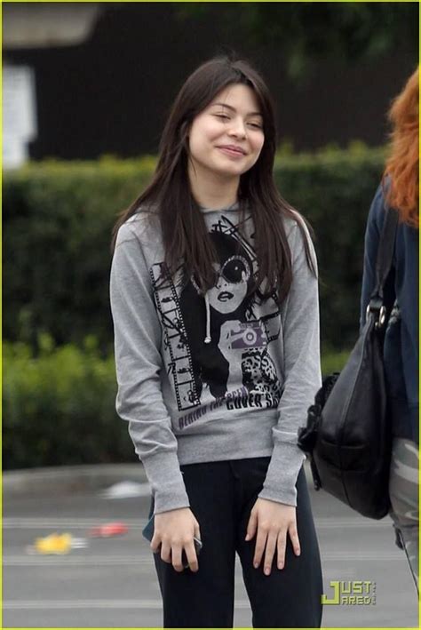 Pin By Richard Weber On Miranda Cosgrove Miranda Cosgrove Miranda