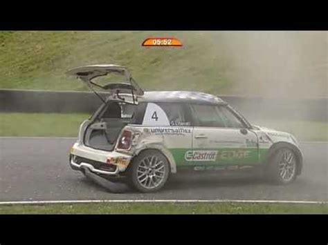 Nach dem tod des schweizer rennfahrers jason dupasquier gab es in mugello eine schweigeminute. Mini Rushour 2012 Mugello schwerer Unfall Liberati - YouTube