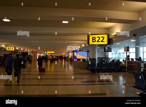Departures At Terminal 4 Of Jfk Airport New York Stock Photo 57281288