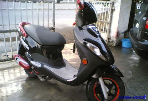Modenas Karisma 125, Skuter Matik Paling Populer di Malaysia | Info