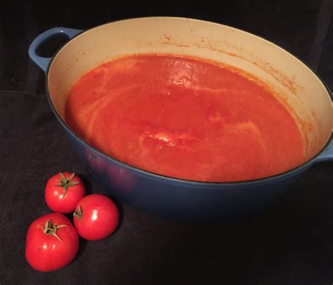 Homemade Garden Fresh Tomato Soup With Vegetarianvegan Options 8