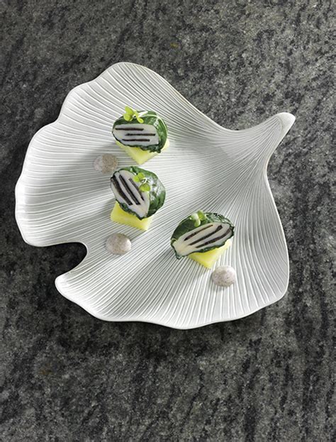 Aujourd'hui, je vous propose une recette pour réaliser des bombes chocolat chaud. Amuse-bouches | Thuriès Gastronomie Magazine